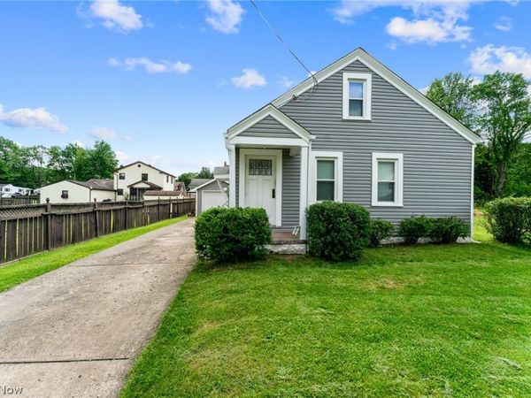 3332 Sheridan Road , Youngstown, OH 44502