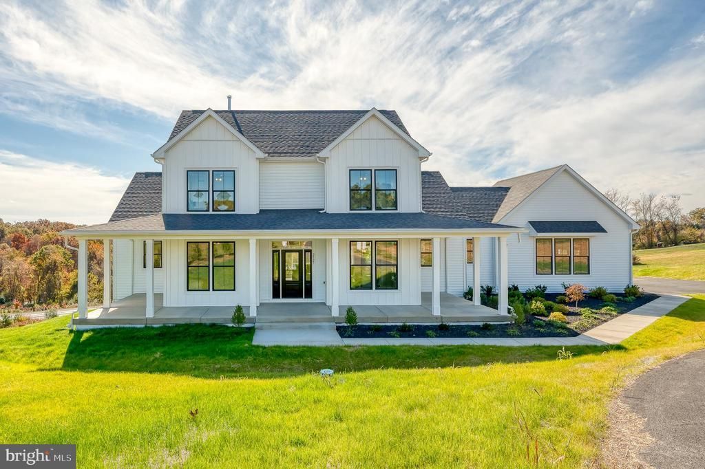 2527A FOURLEAF DRIVE, FINKSBURG, MD 21048