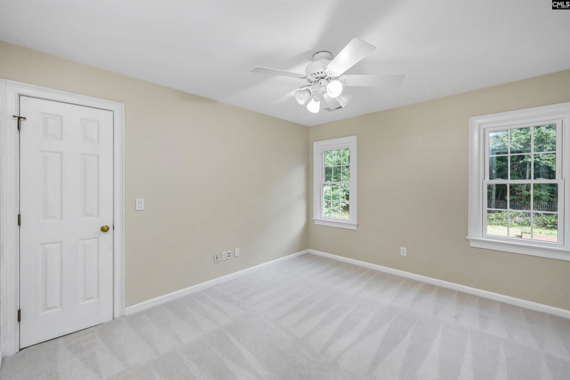 345 Oak Haven Drive  Photo 17