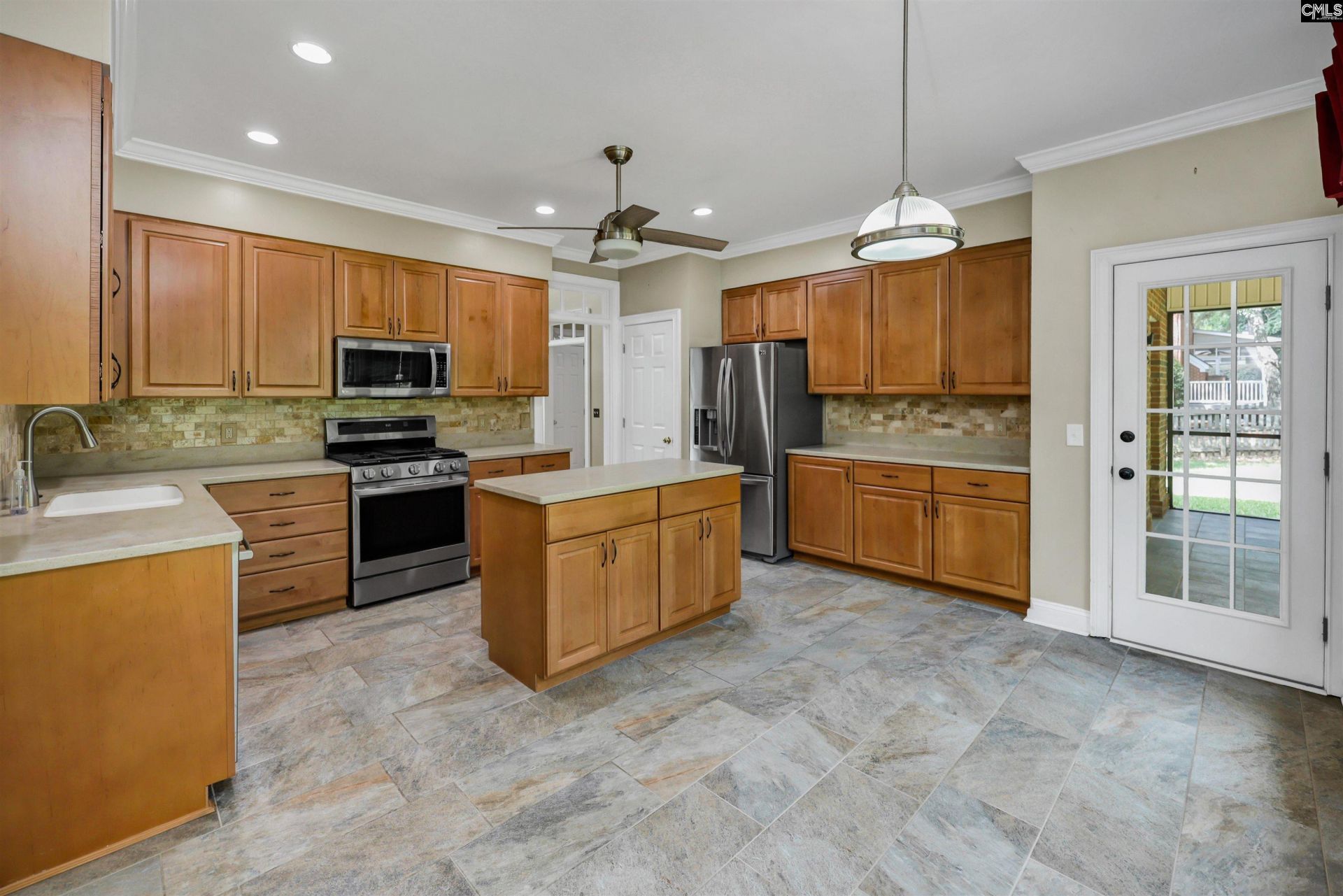 345 Oak Haven Drive  Photo 6