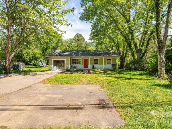 468 Beaverdam Road , Asheville, NC 28804