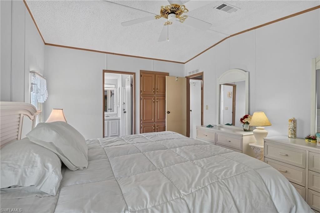 14505 Nathan Hale Ln, Unit 475, North Fort Myers, FL 33917 Photo