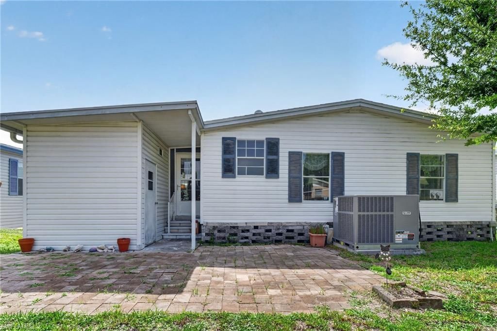 14505 Nathan Hale Ln, Unit 475, North Fort Myers, FL 33917 Photo