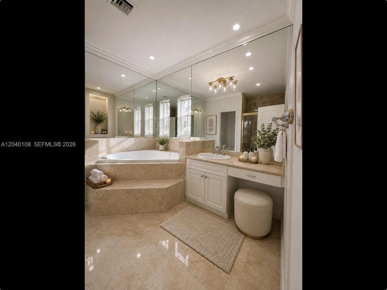 18410 NE 30th Ave, Unit 18410, Aventura, FL 33160 Photo