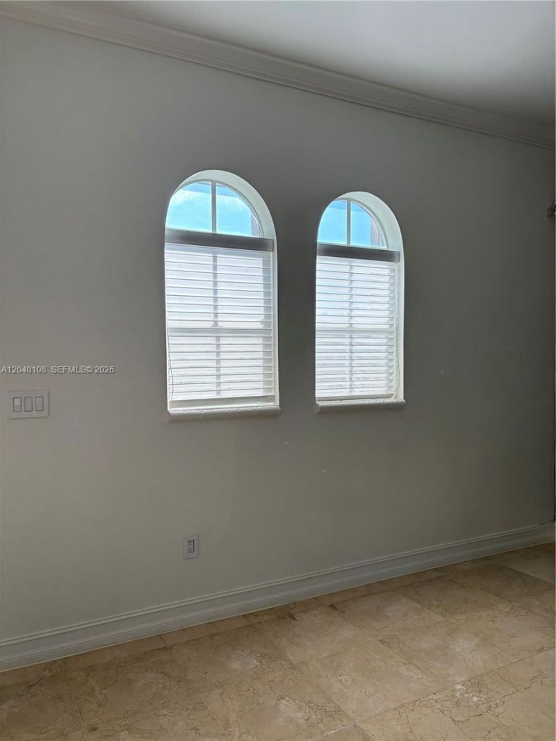 18410 NE 30th Ave, Unit 18410, Aventura, FL 33160 Photo