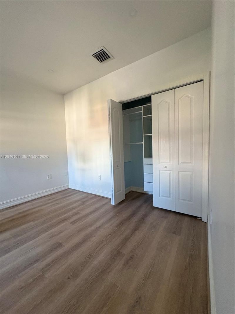 18410 NE 30th Ave, Unit 18410, Aventura, FL 33160 Photo