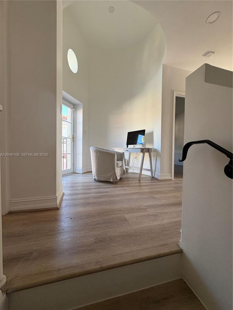 18410 NE 30th Ave, Unit 18410, Aventura, FL 33160 Photo