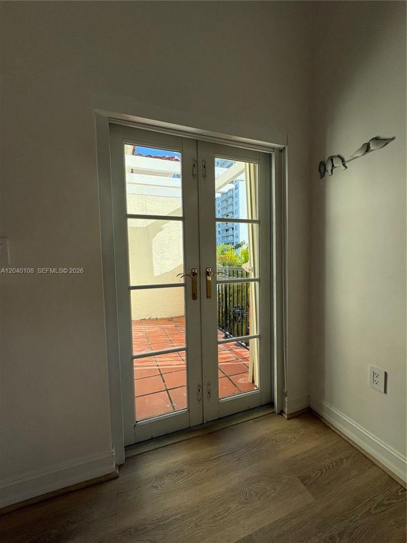 18410 NE 30th Ave, Unit 18410, Aventura, FL 33160 Photo