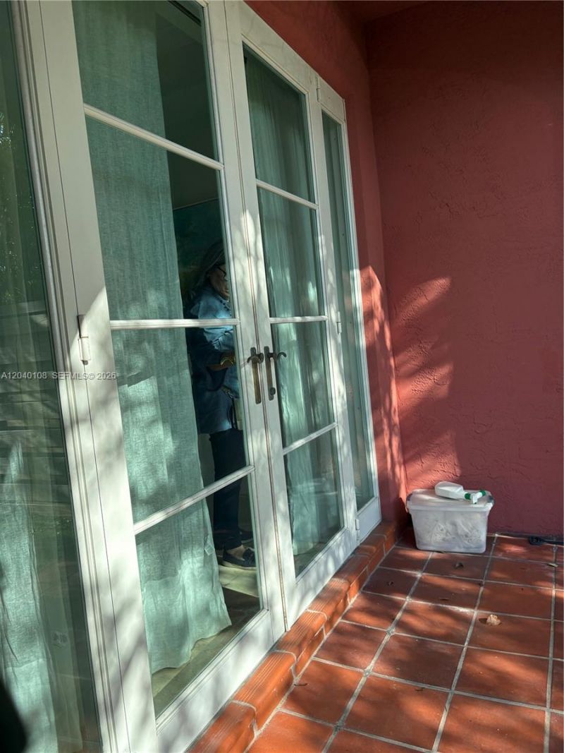 18410 NE 30th Ave, Unit 18410, Aventura, FL 33160 Photo