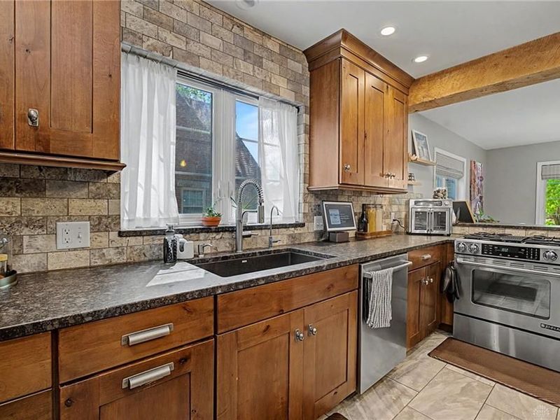 333 Thruston Boulevard, Oakwood, OH 45419 Photo 17