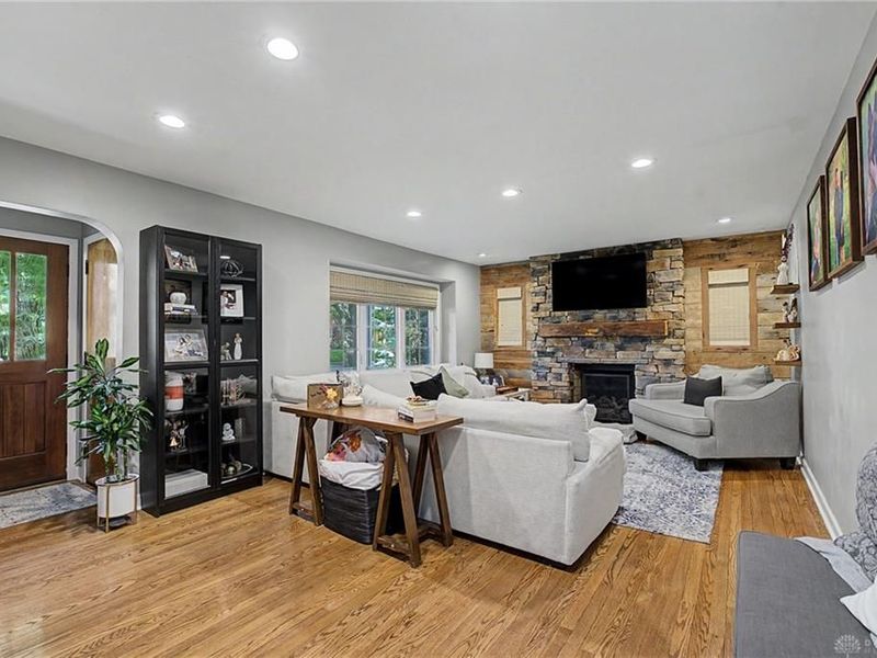 333 Thruston Boulevard, Oakwood, OH 45419 Photo 8