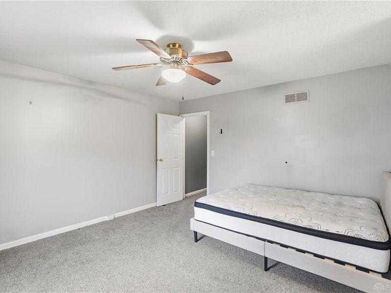 9452 Colegate Way, Unit 256, West Chester, OH 45011 Photo 13