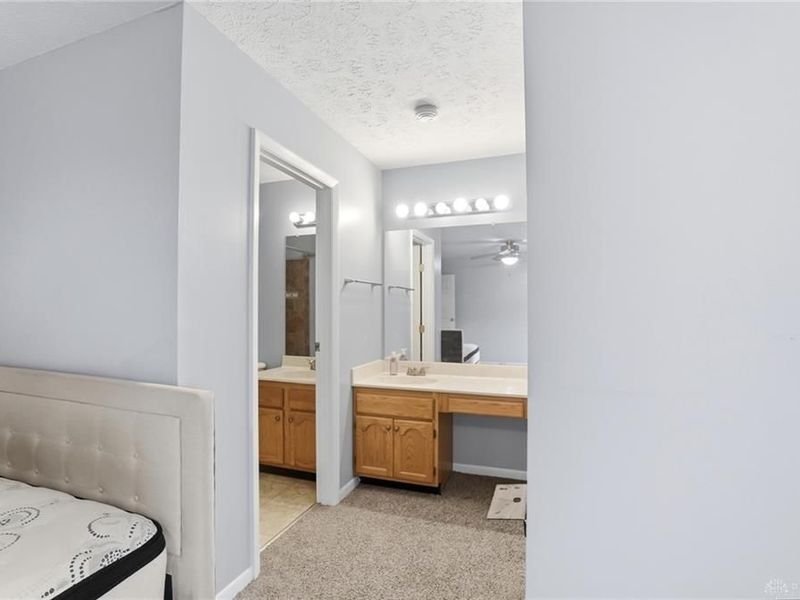 9452 Colegate Way, Unit 256, West Chester, OH 45011 Photo 4