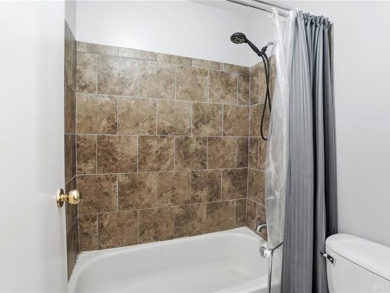 9452 Colegate Way, Unit 256, West Chester, OH 45011 Photo 6