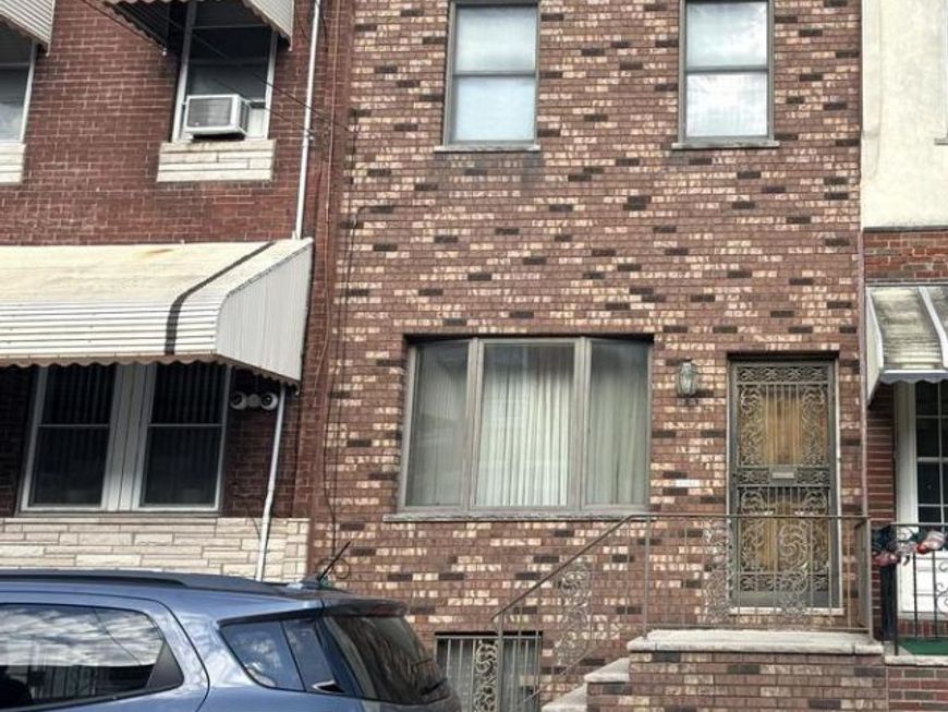 2317 S 9th Street , Philadelphia, PA 19148 Main Photo