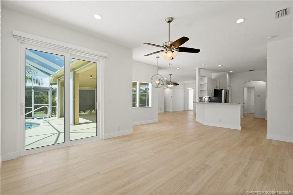 371 NW Emilia Way, Jensen Beach, FL 34957 Photo