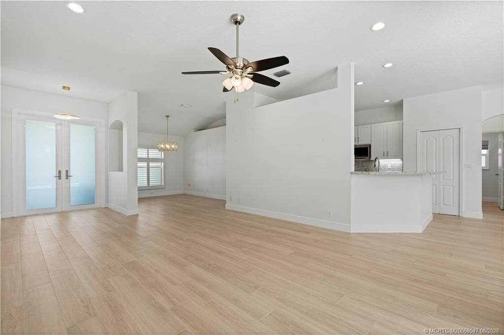 371 NW Emilia Way, Jensen Beach, FL 34957 Photo