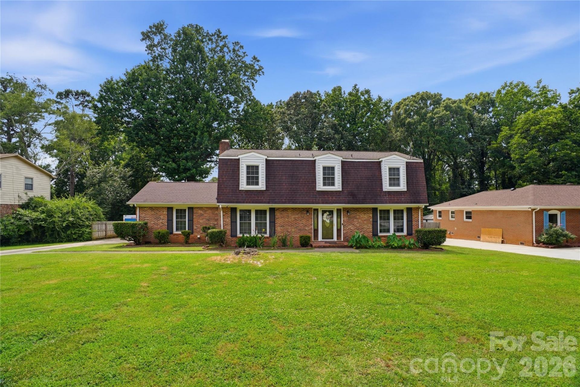 6419 Pencade Lane, Charlotte, NC 28215 Main Photo