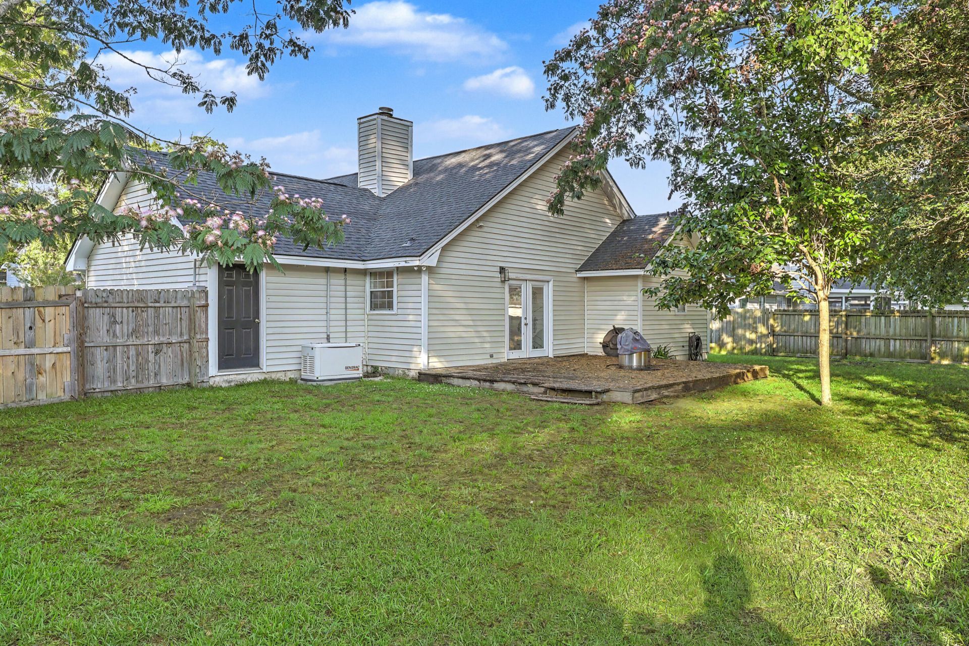 8329 Longridge Road Photo 30