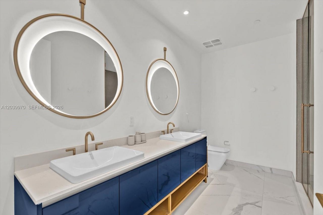 2655 S Bayshore Dr , Unit 1206, Miami, FL 33133 Photo