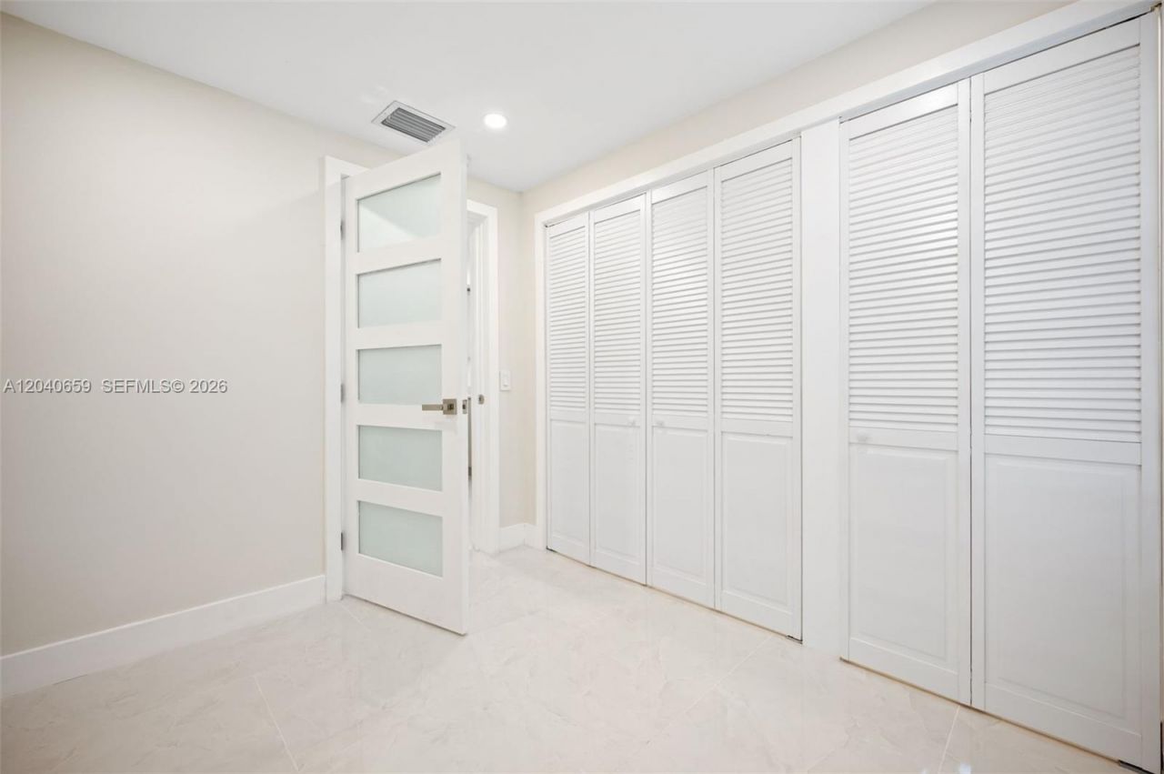 1820 NW 63rd St , Miami, FL 33147 Photo