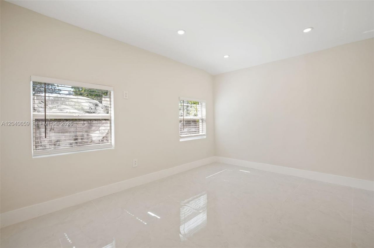 1820 NW 63rd St , Miami, FL 33147 Photo