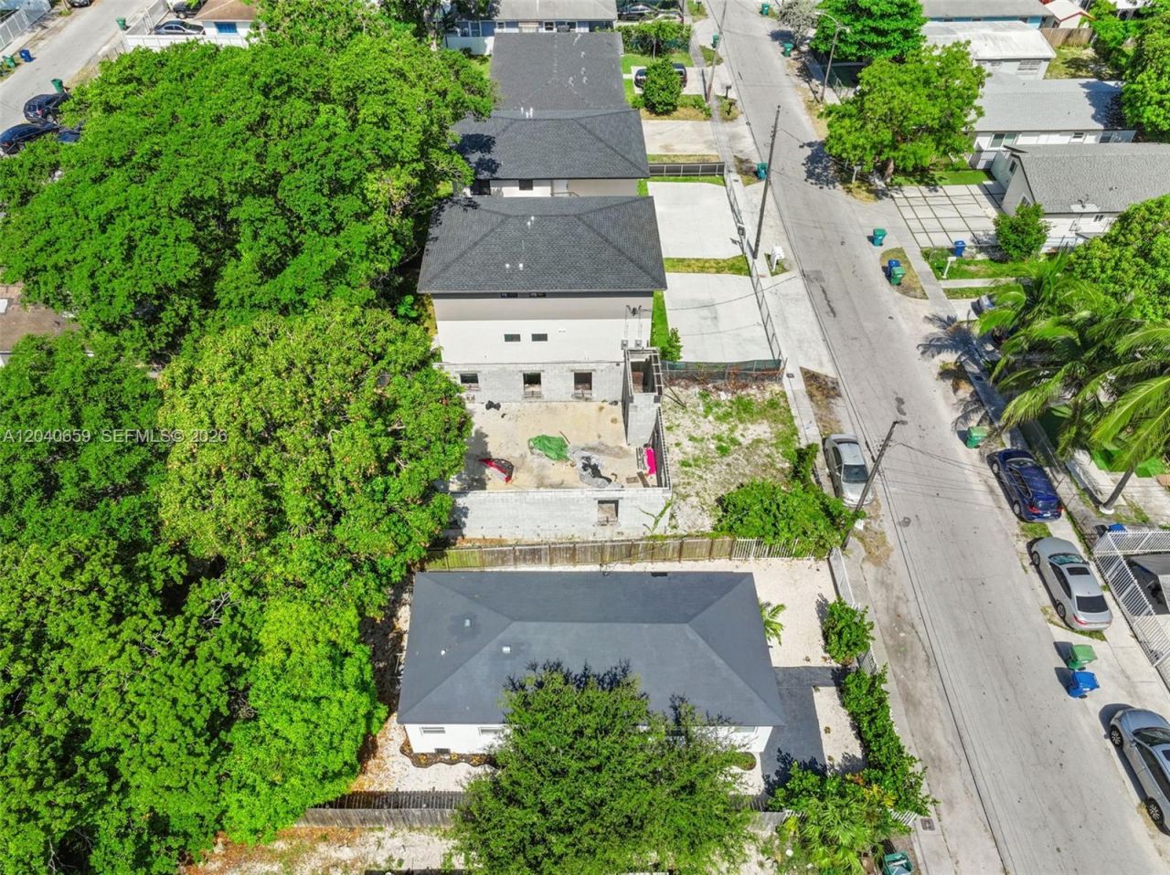 1820 NW 63rd St , Miami, FL 33147 Photo