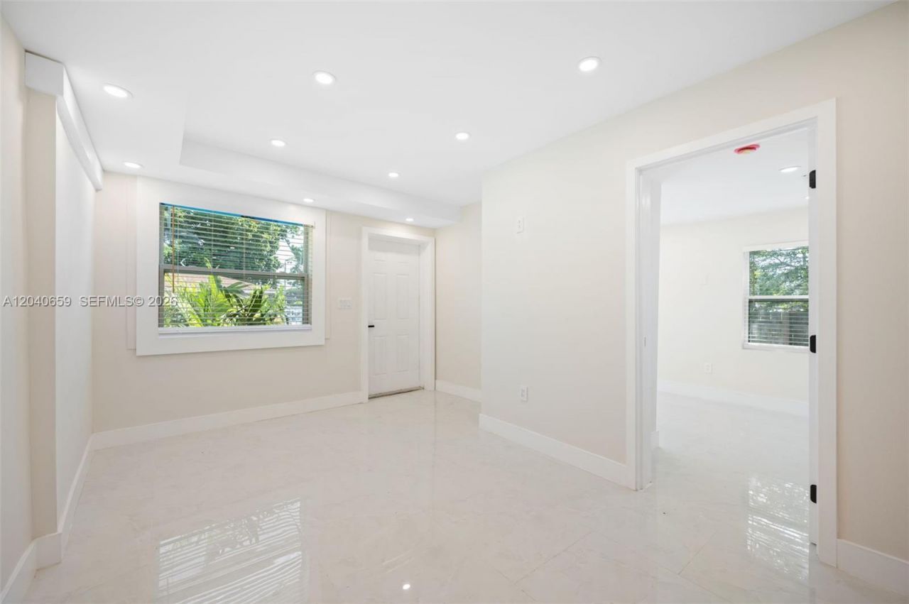 1820 NW 63rd St , Miami, FL 33147 Photo