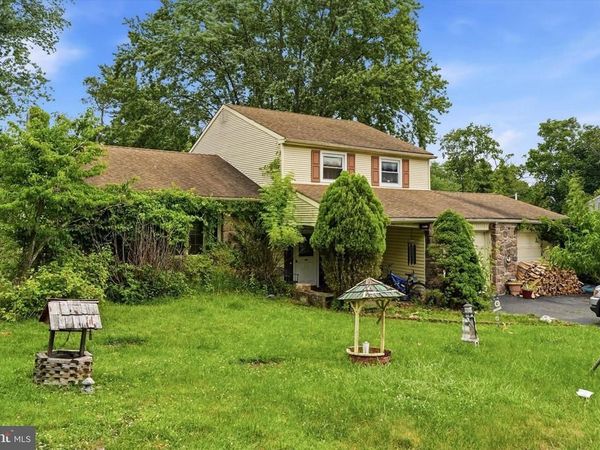 506 HOLLY KNOLL DRIVE , SOUTHAMPTON, PA 18966