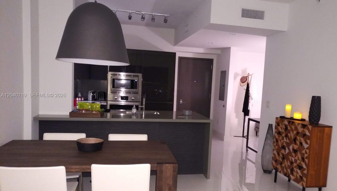 1080 Brickell Ave , Unit 3203, Miami, FL 33131 Photo