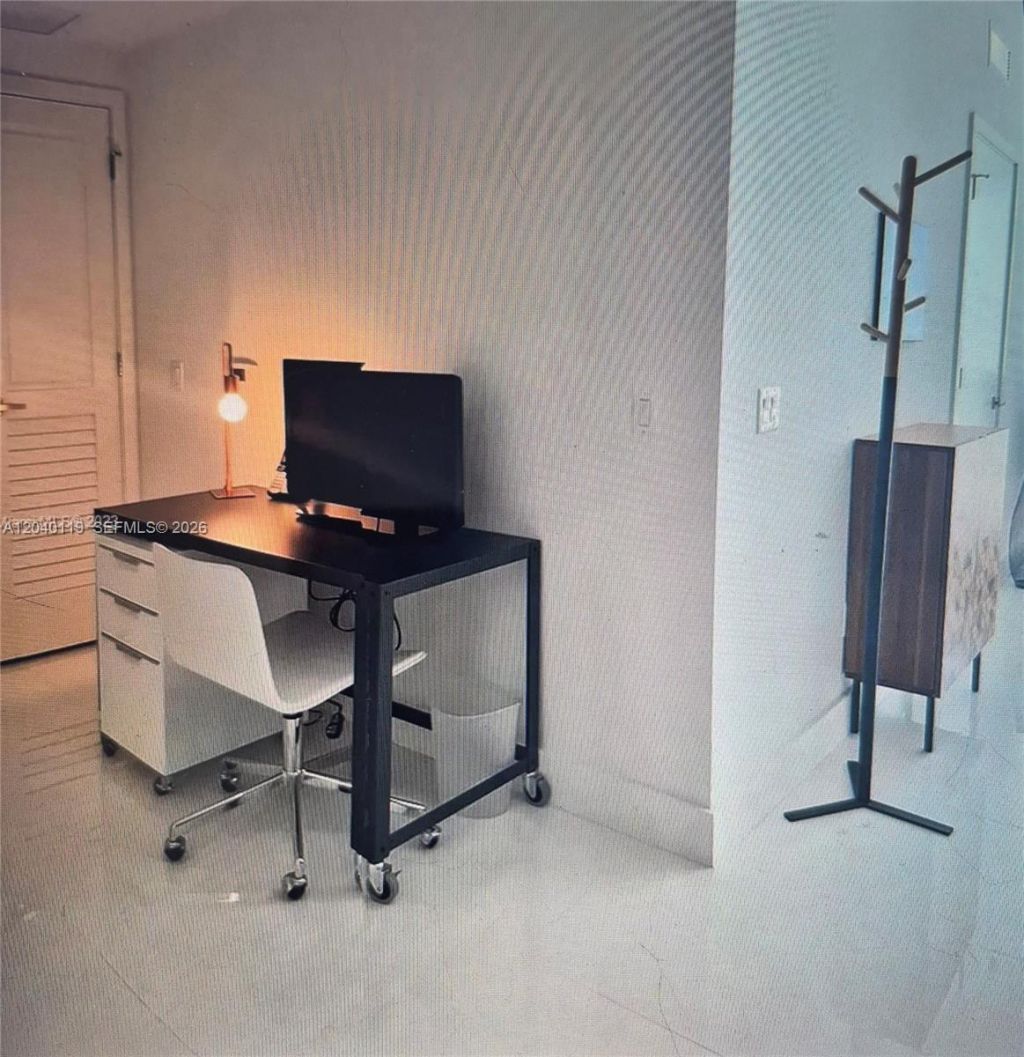 1080 Brickell Ave , Unit 3203, Miami, FL 33131 Photo