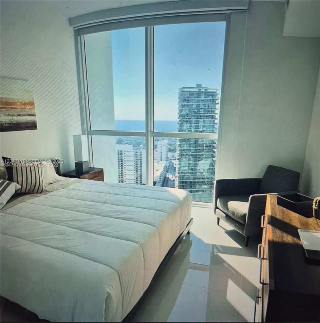 1080 Brickell Ave , Unit 3203, Miami, FL 33131 Photo
