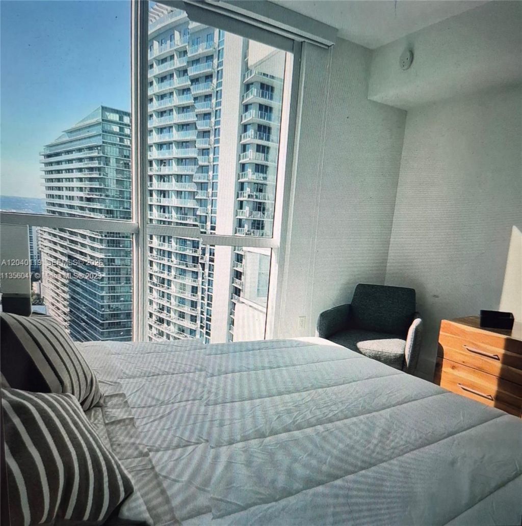 1080 Brickell Ave , Unit 3203, Miami, FL 33131 Photo