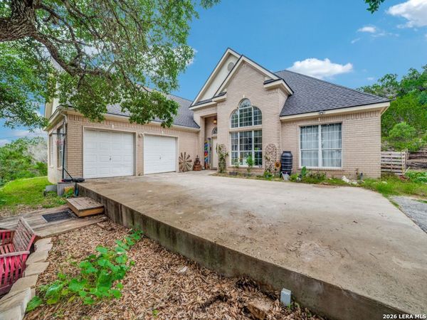 2502 Park Road 37, Helotes, TX 78023