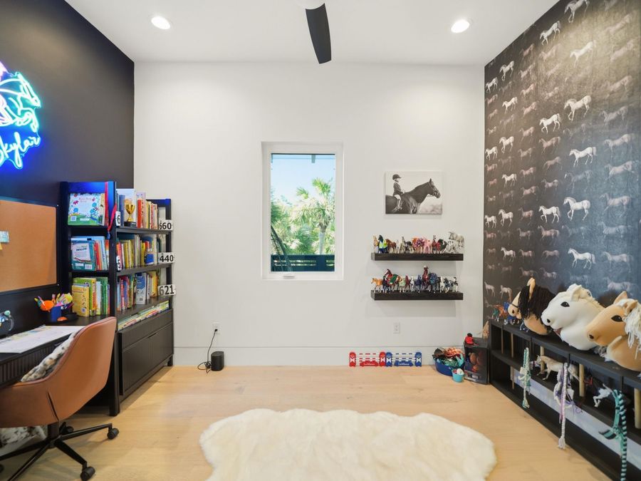Property Image 44