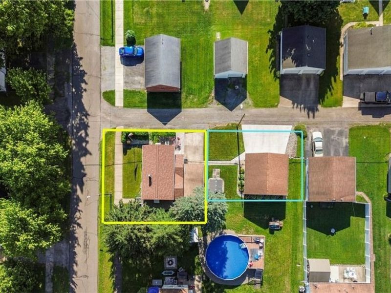 629 Clinton Street, Niles, OH 44446 Photo 2