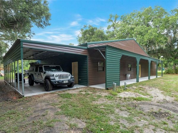 2102 OLD POLK CITY ROAD , LAKELAND, FL 33809