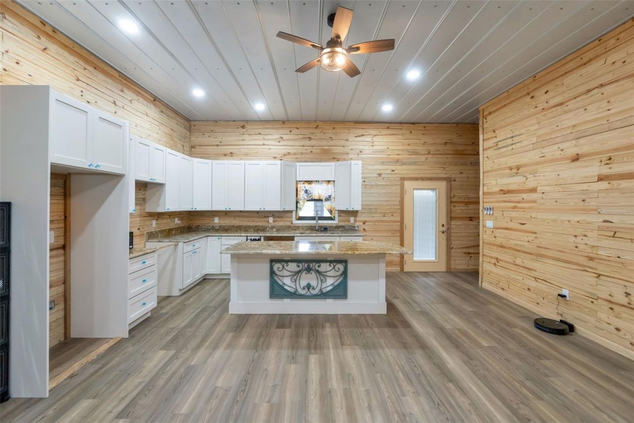 2102 Old Polk City Road, Lakeland, FL 33809 Photo