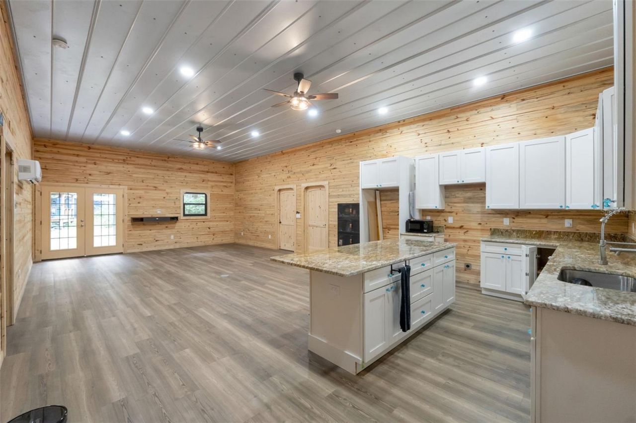 2102 Old Polk City Road, Lakeland, FL 33809 Photo