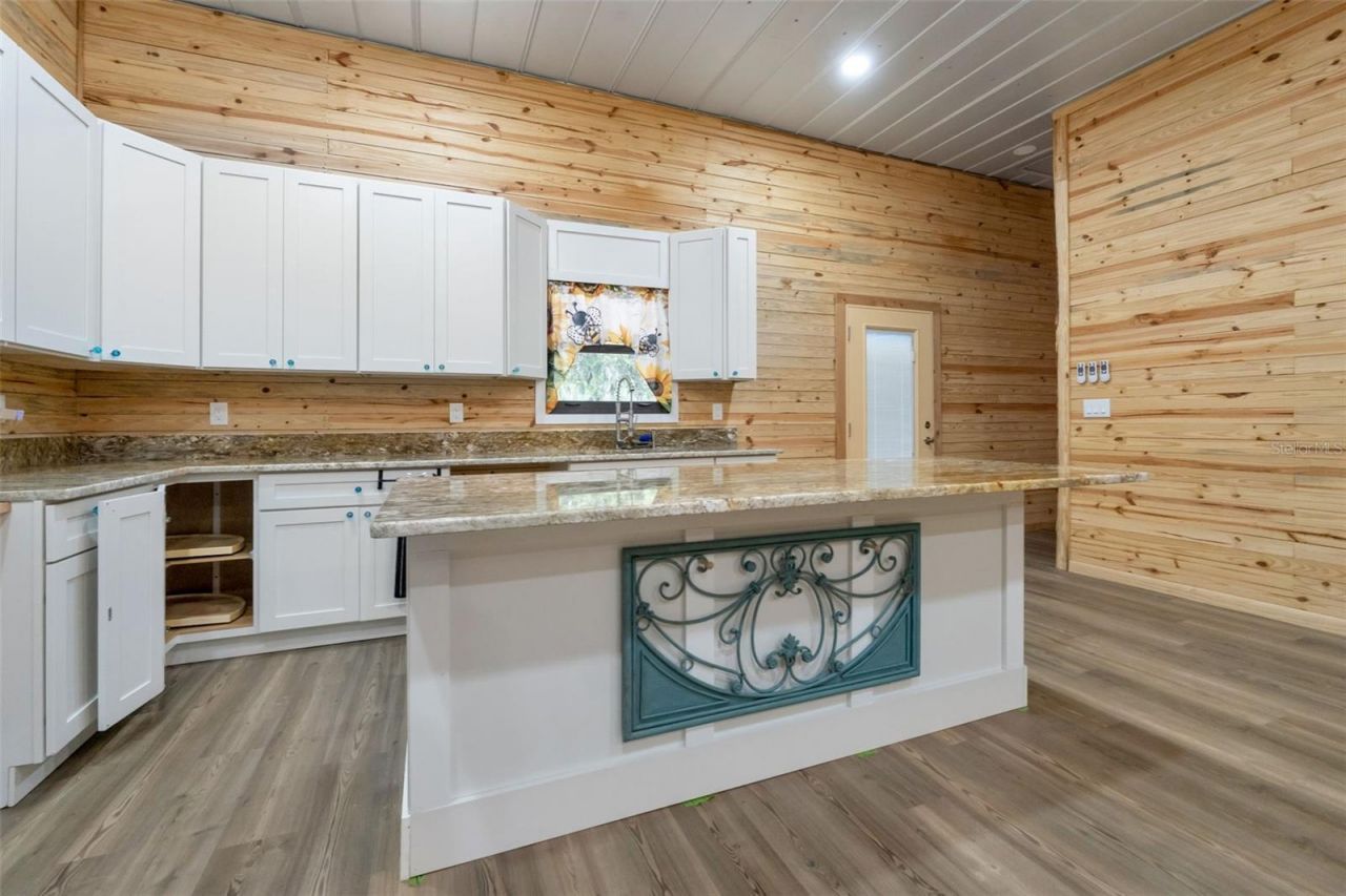 2102 Old Polk City Road, Lakeland, FL 33809 Photo