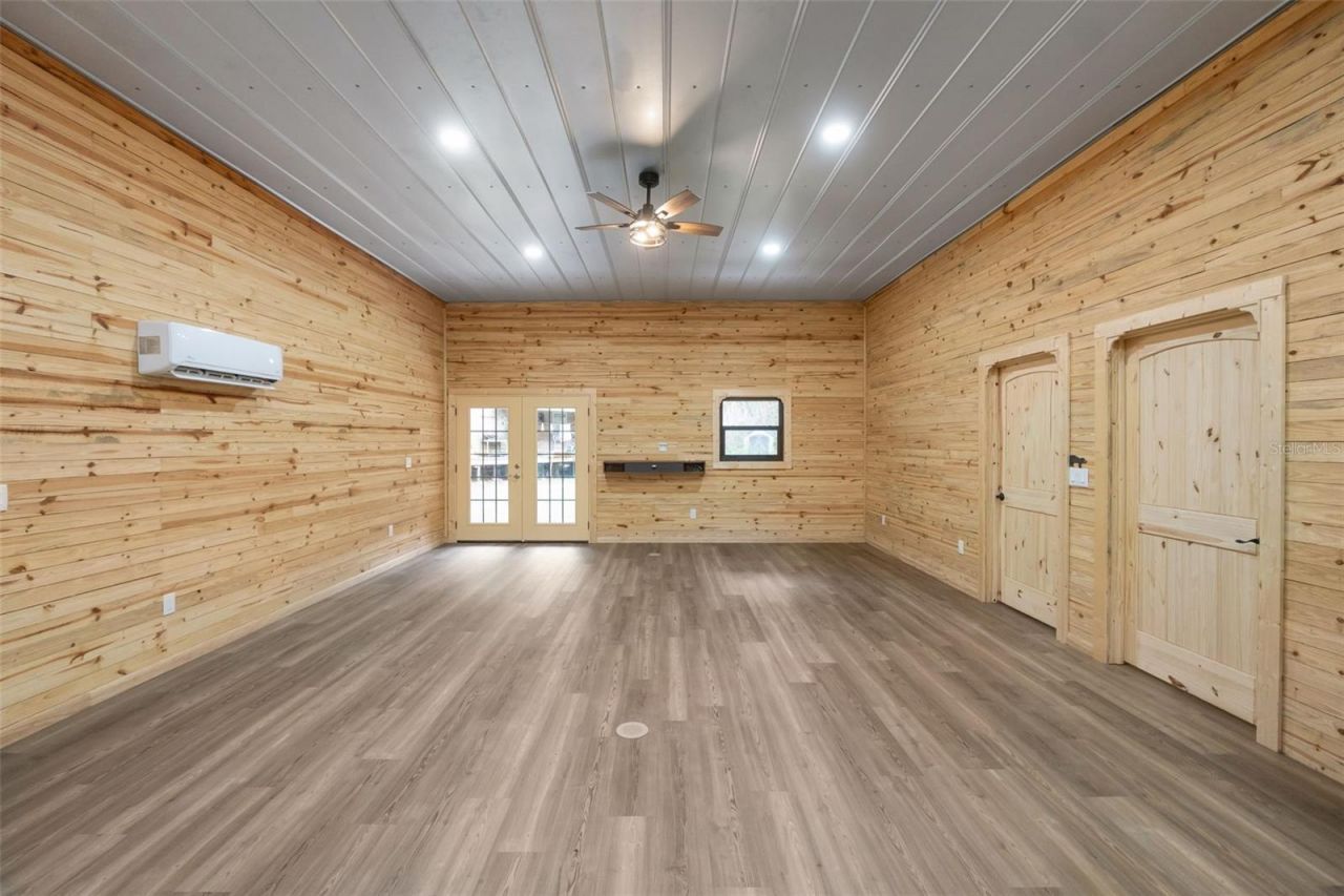 2102 Old Polk City Road, Lakeland, FL 33809 Photo