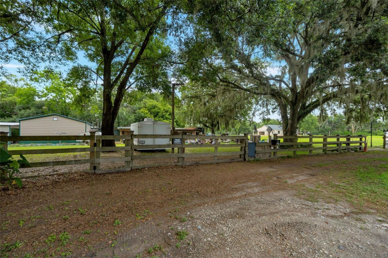 2102 Old Polk City Road, Lakeland, FL 33809 Photo