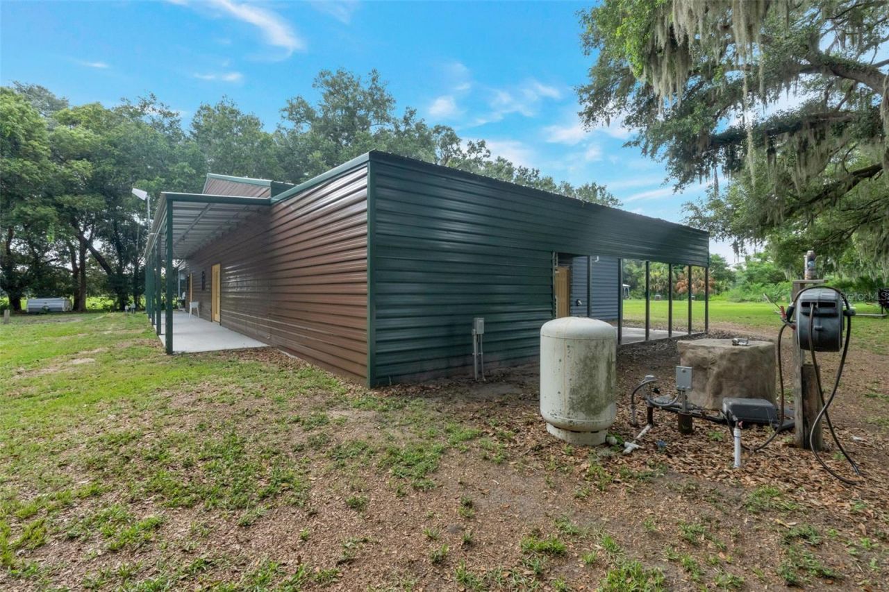 2102 Old Polk City Road, Lakeland, FL 33809 Photo
