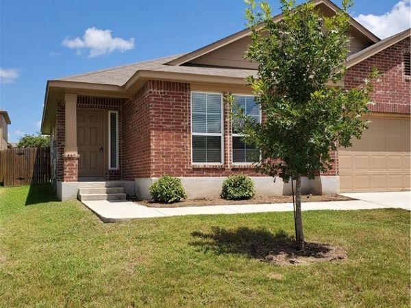 1536 Gateshead Drive , Seguin, TX 78155
