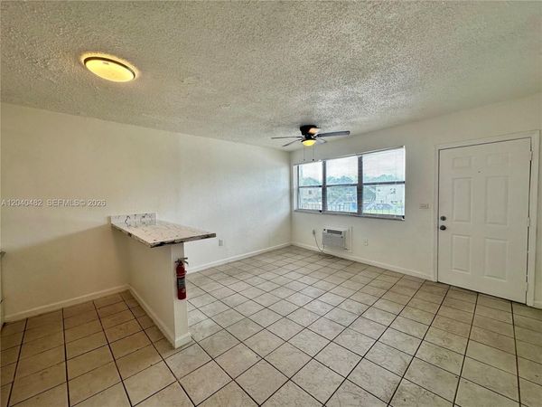 2987 NW 46th St , Unit 5, Miami, FL 33142
