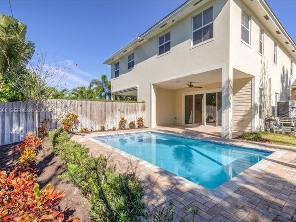 1031 NE 13th Ave , Unit 1031, Fort Lauderdale, FL 33304