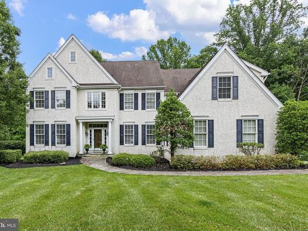 118 WOODRIDGE DRIVE, KENNETT SQUARE, PA 19348