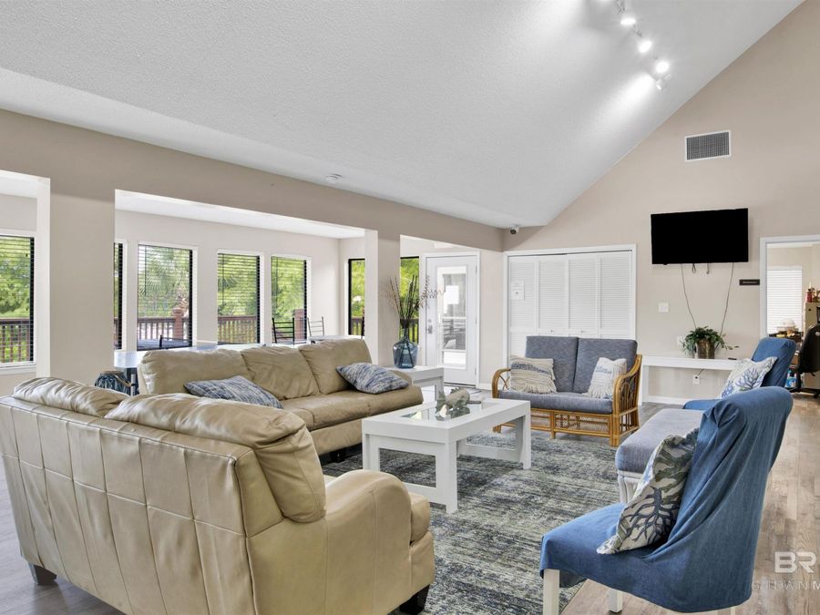 Property Image 81