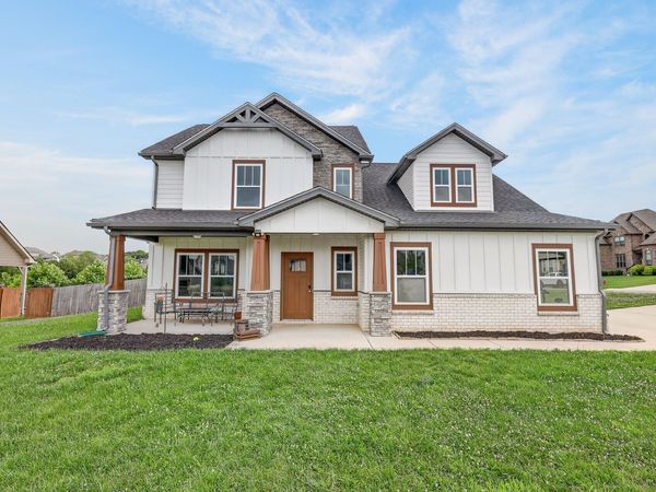 313 Piedmont Pl , Clarksville, TN 37043