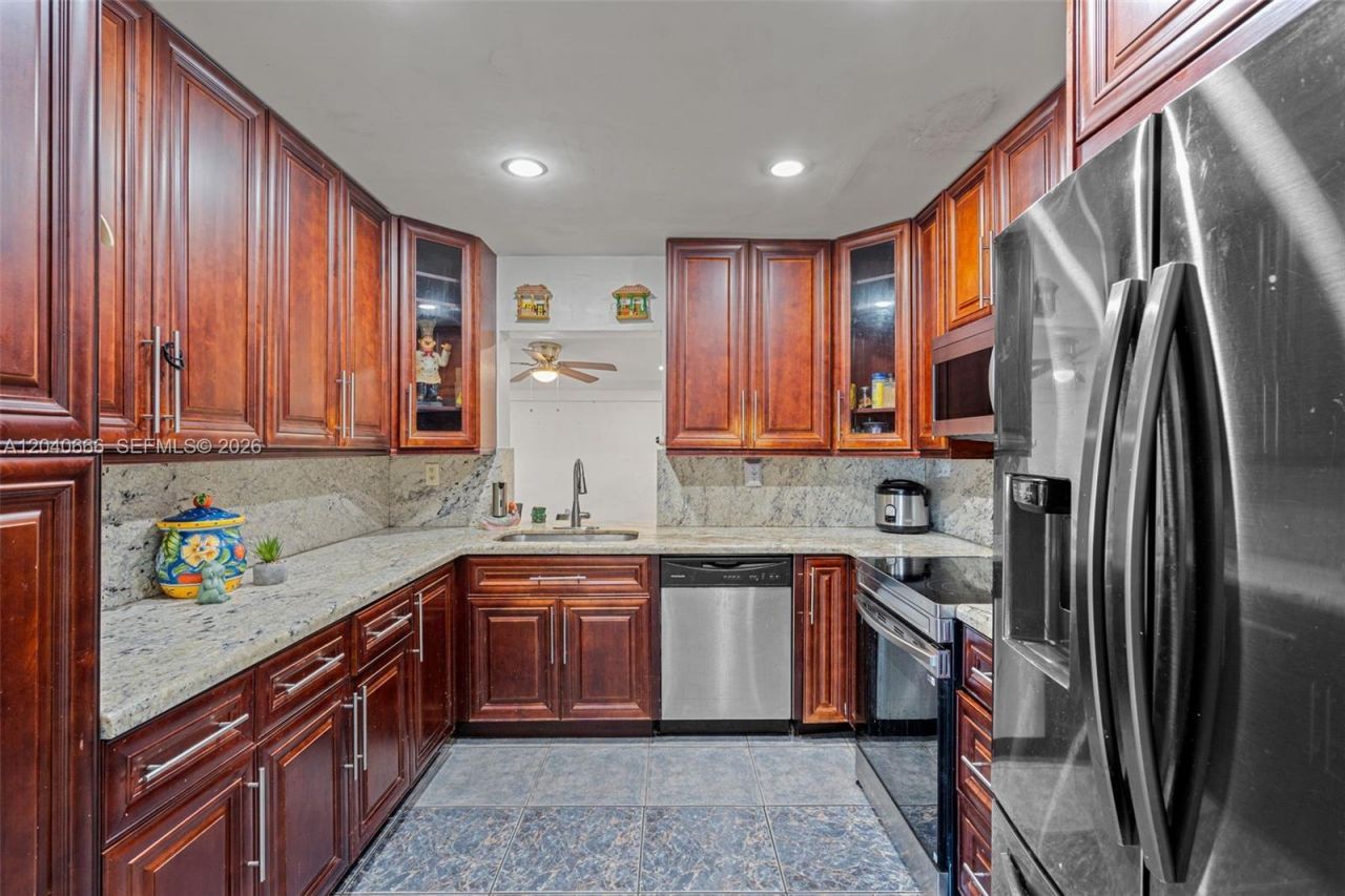 7701 W 16th Ct, Hialeah, FL 33014 Photo